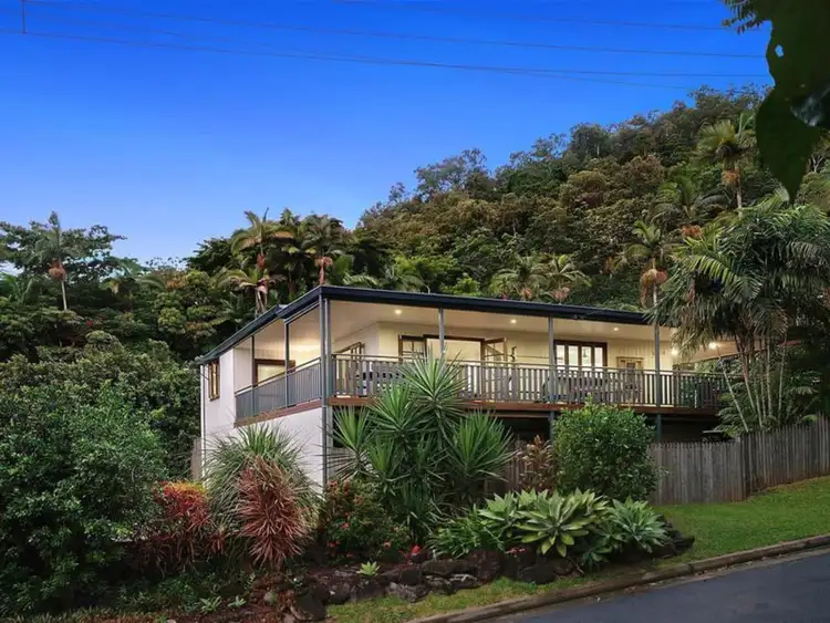 33 Behan Street, Stratford QLD 4870
