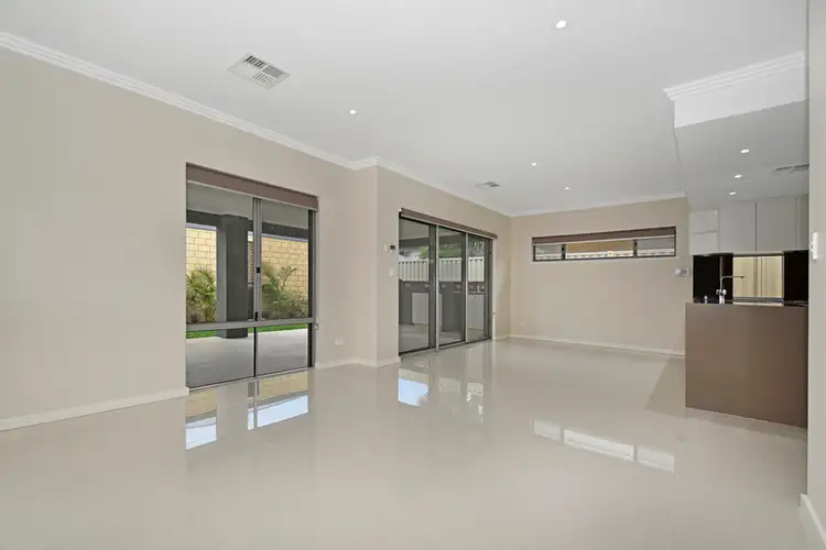 Sixth view of Homely house listing, 5B Vesta Crescent, Shelley WA 6148