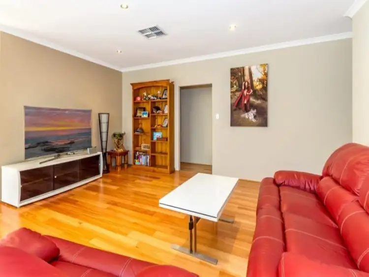 Seventh view of Homely house listing, 5 Portland Way, Ridgewood WA 6030