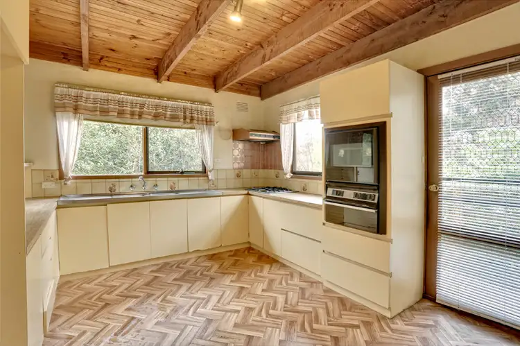 Fourth view of Homely house listing, 8 Walnut Avenue, Emerald VIC 3782