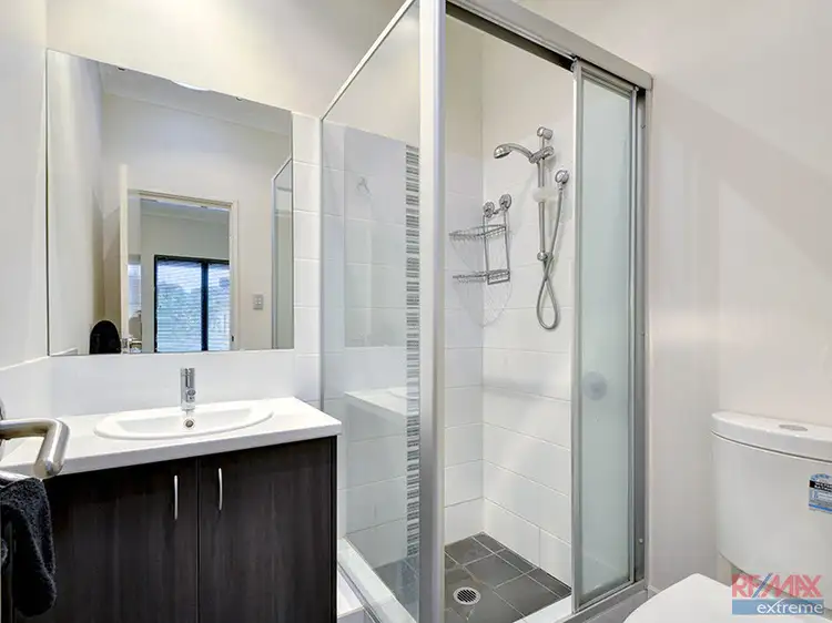 Fourth view of Homely house listing, 39 Eastwall Parkway, Butler WA 6036