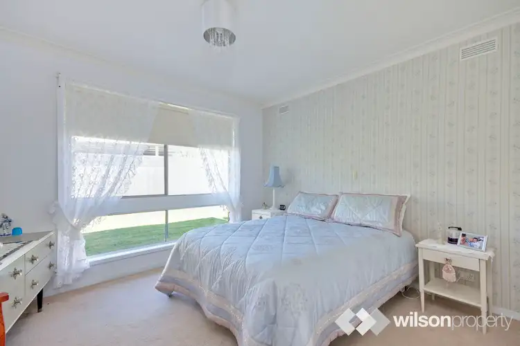 Sixth view of Homely house listing, 2 Douglas Parade, Traralgon VIC 3844