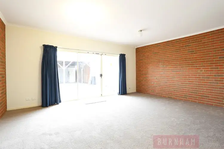 2/110 Ballarat Road, Maidstone VIC 3012