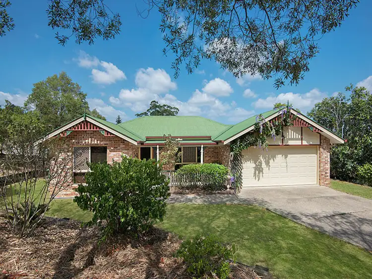 74 Saddleback Dve, Dayboro QLD 4521