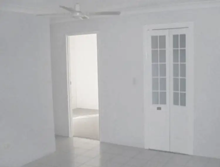 2/30 Duet Drive, Mermaid Waters QLD 4218