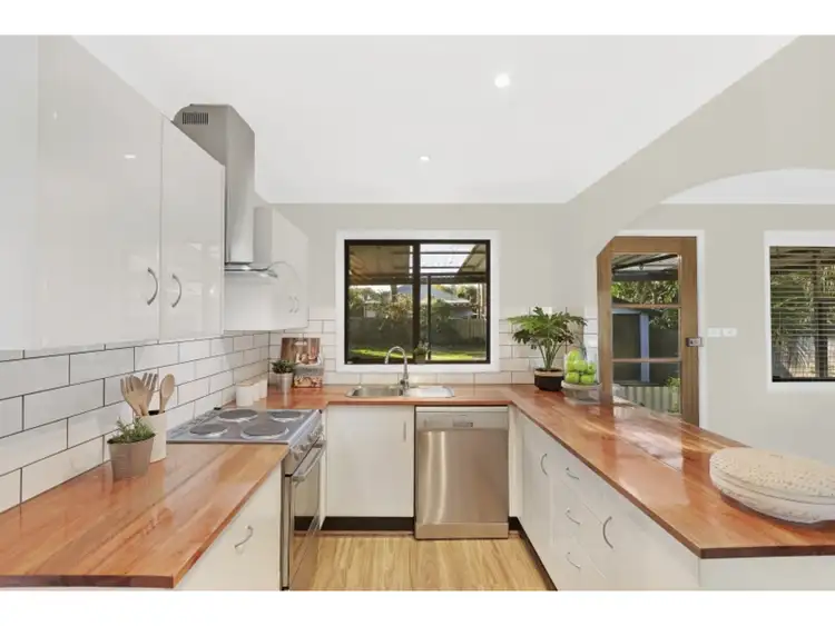 Second view of Homely house listing, 129 Kerry Crescent, Berkeley Vale NSW 2261