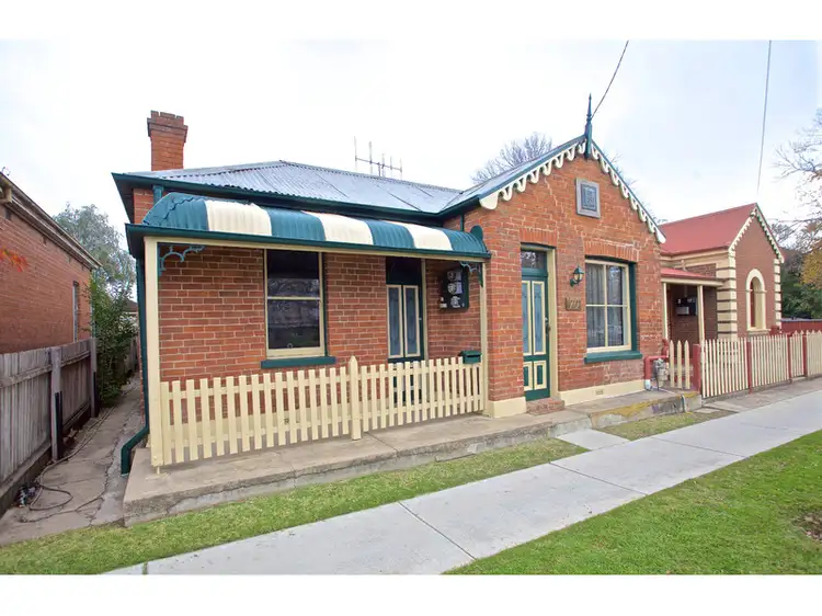 70 Russell Street, Bathurst NSW 2795