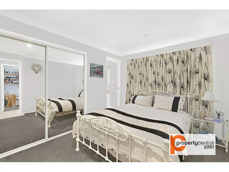 Fifth view of Homely house listing, 10 Emerald Place, Berkeley Vale NSW 2261