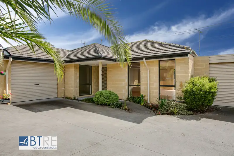 Main view of Homely unit listing, 4/134 Victoria Street, Hastings VIC 3915