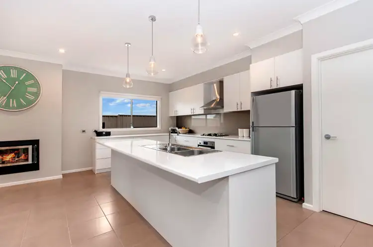 Fifth view of Homely house listing, 16 Wade Street, Hamilton VIC 3300