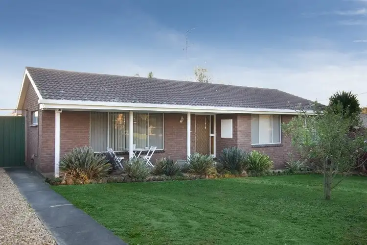 11 McClure Street, Drouin VIC 3818