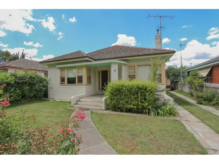 219 Browning Street, Bathurst NSW 2795