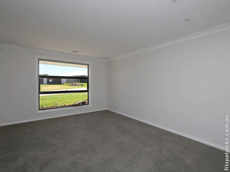 Fifth view of Homely unit listing, 29 Darcy Drive, Boorooma NSW 2650