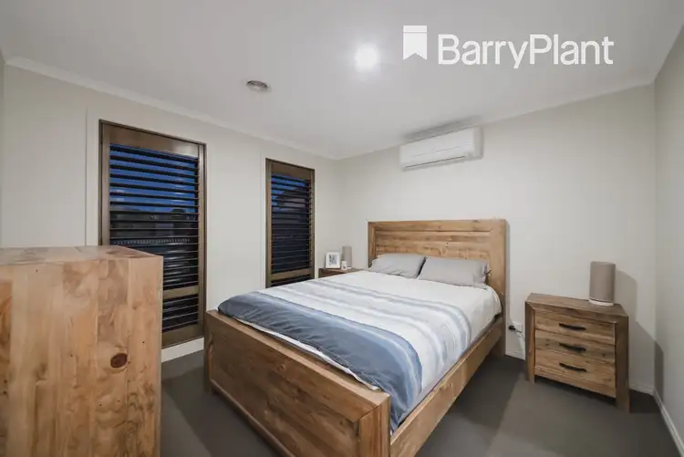 Second view of Homely house listing, 10 Pomegranate Way, Pakenham VIC 3810