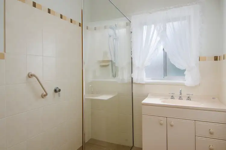 Fifth view of Homely house listing, 1 Cardinia Street, Mount Gambier SA 5290