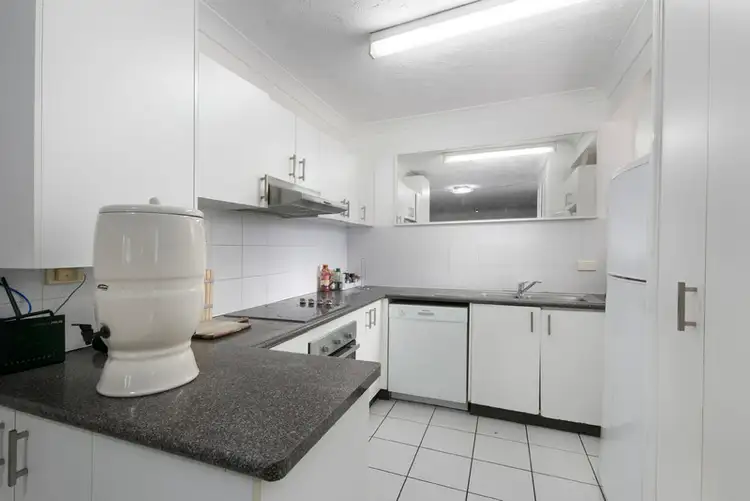 Fifth view of Homely unit listing, 8/36 Gordon Street, Milton QLD 4064