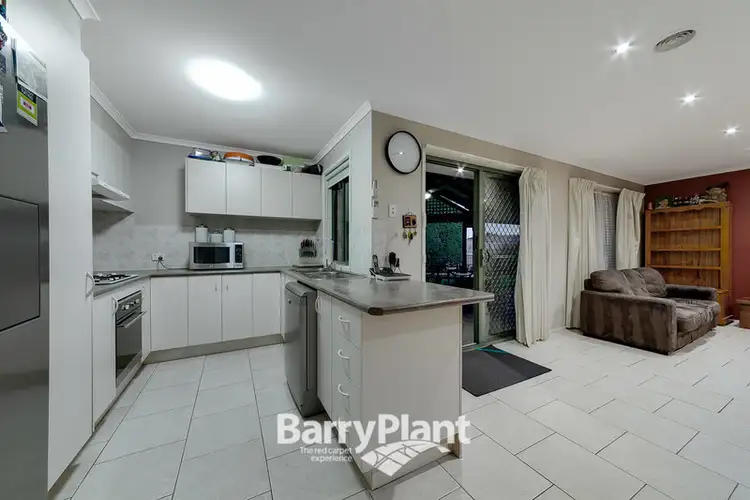Fourth view of Homely house listing, 5 Claire Close, Pakenham VIC 3810