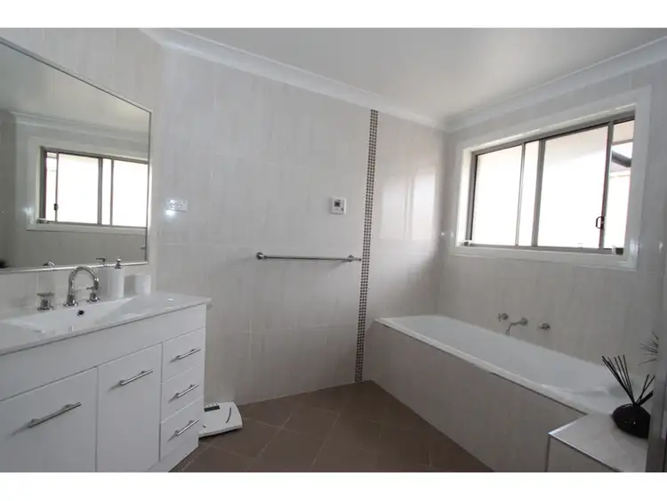 Fifth view of Homely house listing, 12 Arnold Court, Kelso NSW 2795
