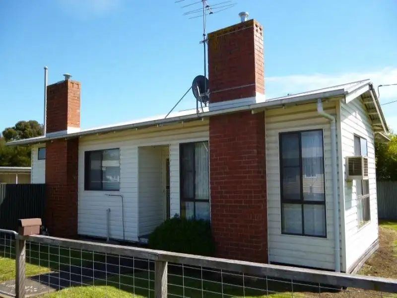 Main view of Homely house listing, 4 Wall Street, Camperdown VIC 3260