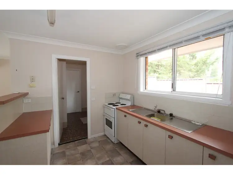 Second view of Homely unit listing, 2/143 Mitre St, West Bathurst NSW 2795