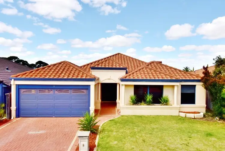 8 Mirimas Court, Ellenbrook WA 6069