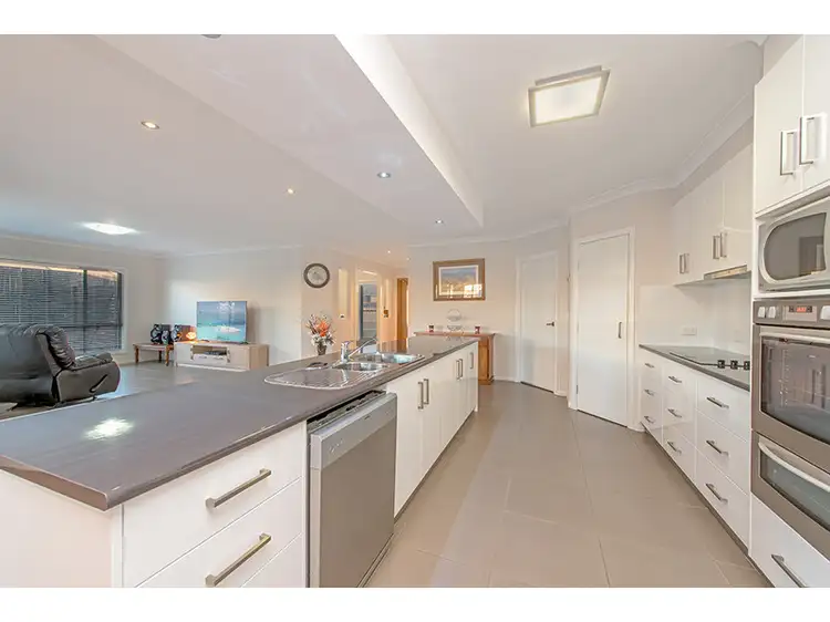 Fourth view of Homely house listing, 4 Wren Street, Highfields QLD 4352