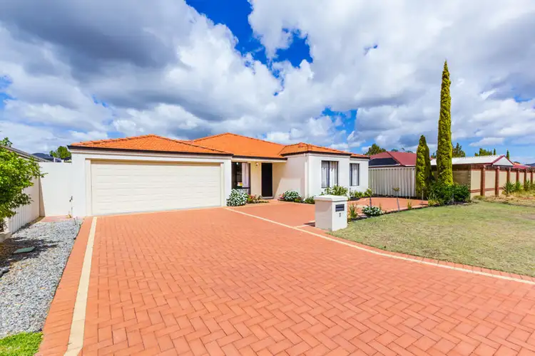 3 Draycott Loop, Canning Vale WA 6155