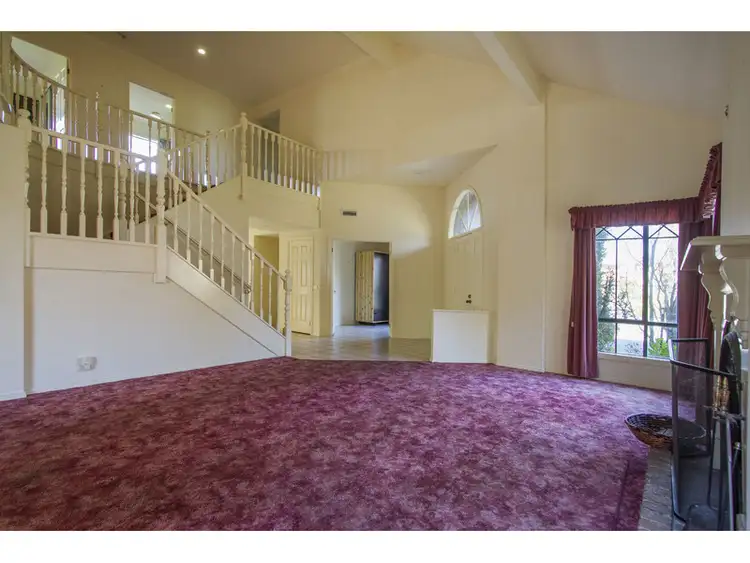 Sixth view of Homely house listing, 10 Kingston Heights, Frankston VIC 3199