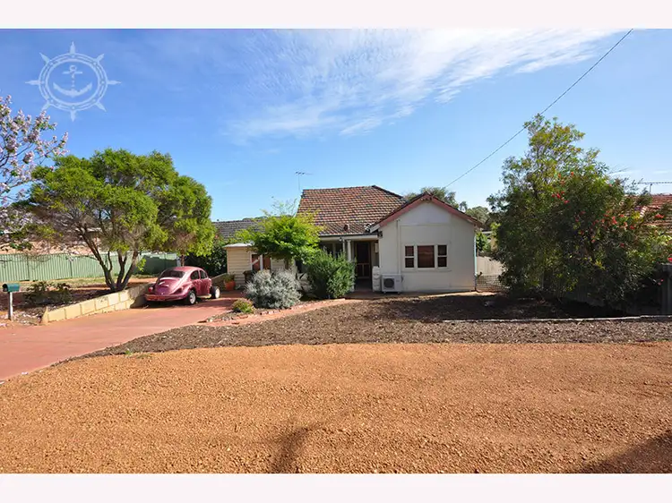 18 Whitton Street, Hamilton Hill WA 6163