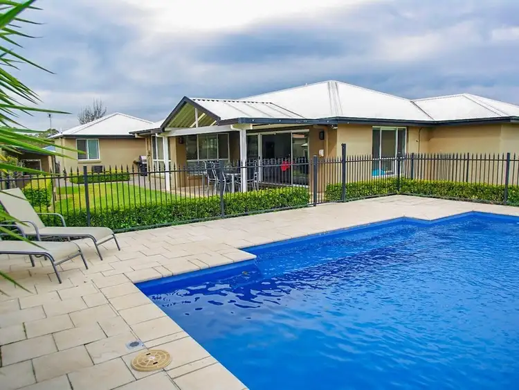 Sixth view of Homely house listing, 33 St Andrews Drive, Dubbo NSW 2830