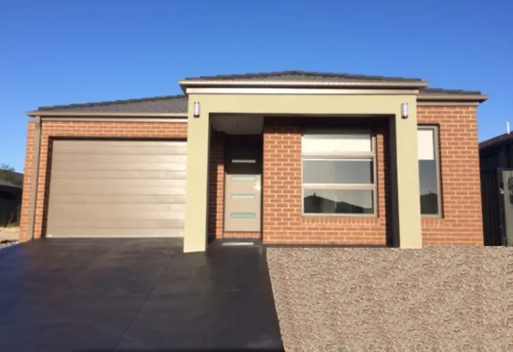 18 Park Edge Boulevard, Mernda VIC 3754