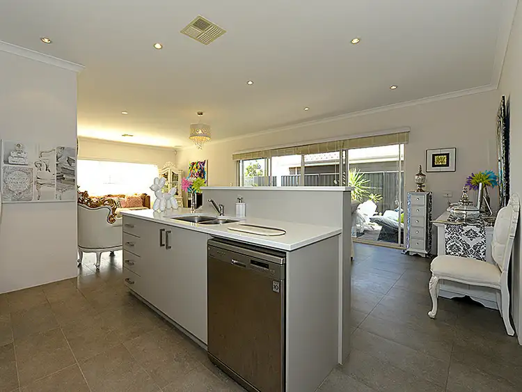 Seventh view of Homely house listing, 16 Hirani Link, Aveley WA 6069