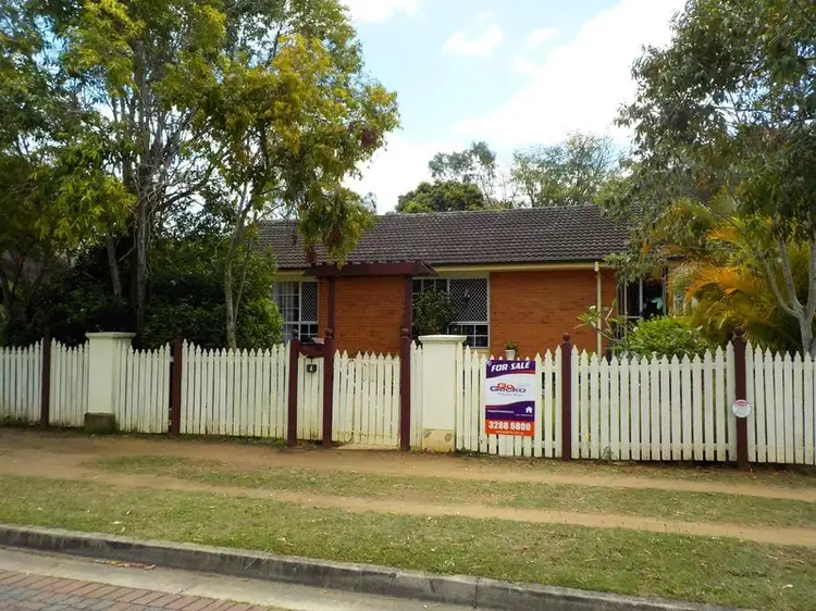 4 Avon Street, Leichhardt QLD 4305