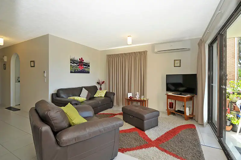 Main view of Homely unit listing, 4/21 Fifteenth Avenue, Palm Beach QLD 4221
