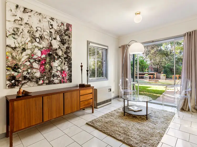 64 Orlando Street, Hampton VIC 3188
