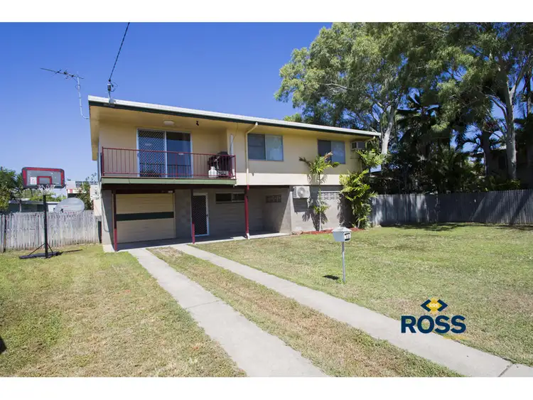 16 Karina Crescent, Rasmussen QLD 4815
