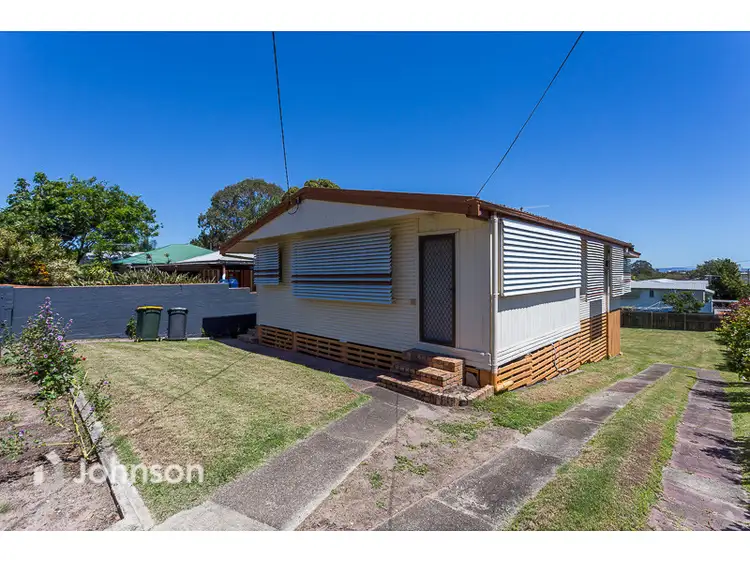 15 Wyeth Street, Wynnum QLD 4178