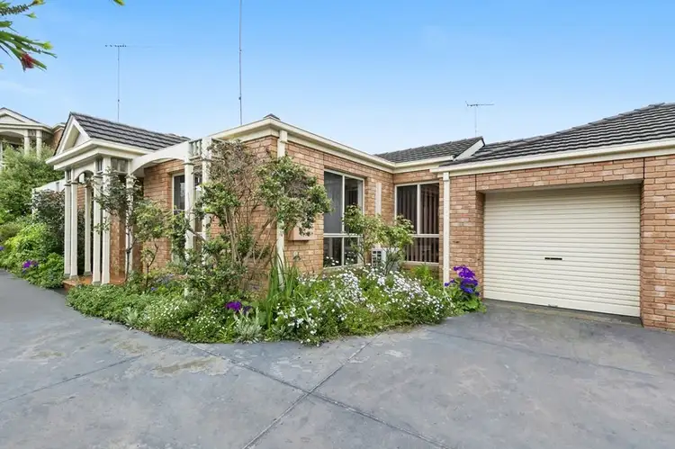 2/9 Fischer Street, Torquay VIC 3228
