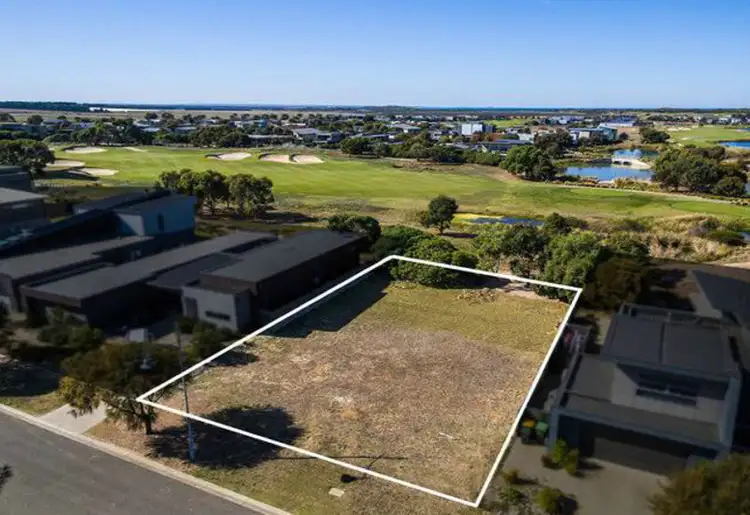 23 Ballyliffen Crescent, Torquay VIC 3228