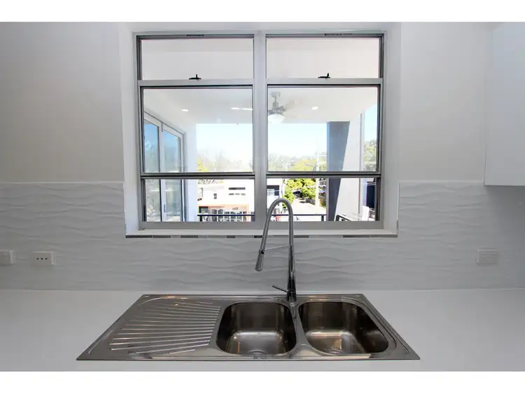 Fifth view of Homely unit listing, 2/50 Depper Street, St Lucia QLD 4067