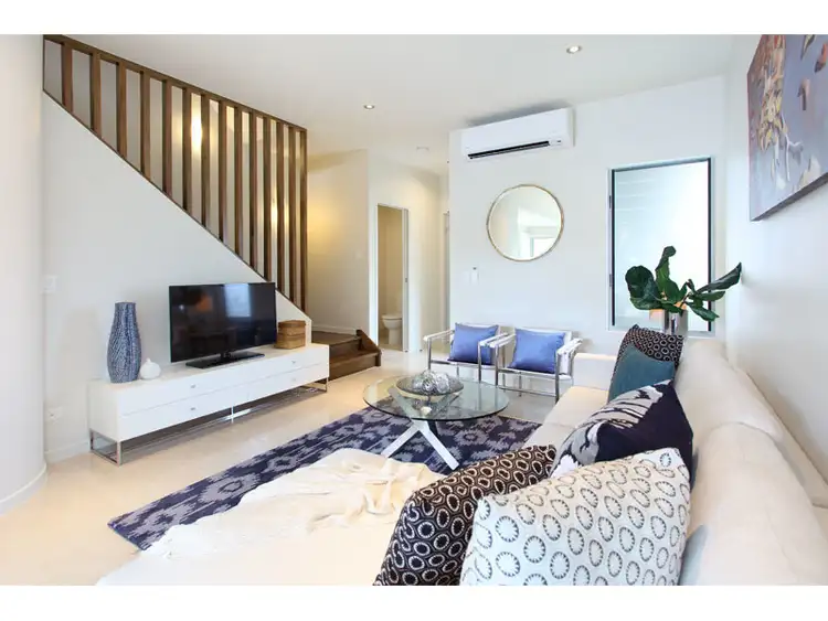 Second view of Homely unit listing, U4/24 Hyde Road, Yeronga QLD 4104