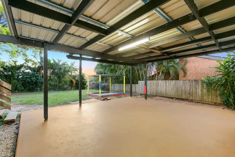 Fifth view of Homely house listing, 16 Kallaroo Crescent, Ashmore QLD 4214