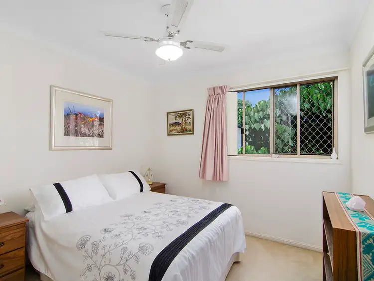 Seventh view of Homely townhouse listing, 2/5 Leyte Avenue, Palm Beach QLD 4221