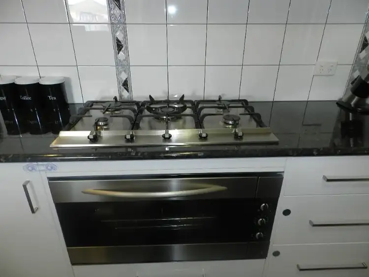 Seventh view of Homely house listing, 4 Beeac Court, Kialla VIC 3631