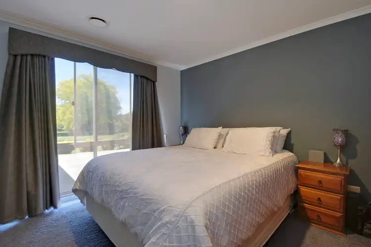 Seventh view of Homely house listing, 1 Michelle Court, Traralgon VIC 3844
