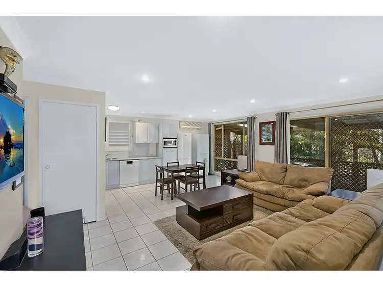 Second view of Homely house listing, 5 Wallaby Road, Lake Munmorah NSW 2259
