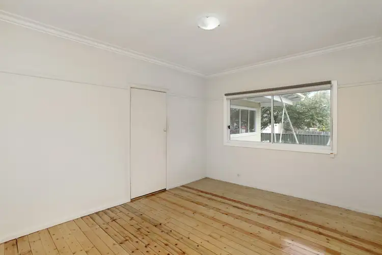 Fifth view of Homely house listing, 10 Gresford Street, Sunshine North VIC 3020
