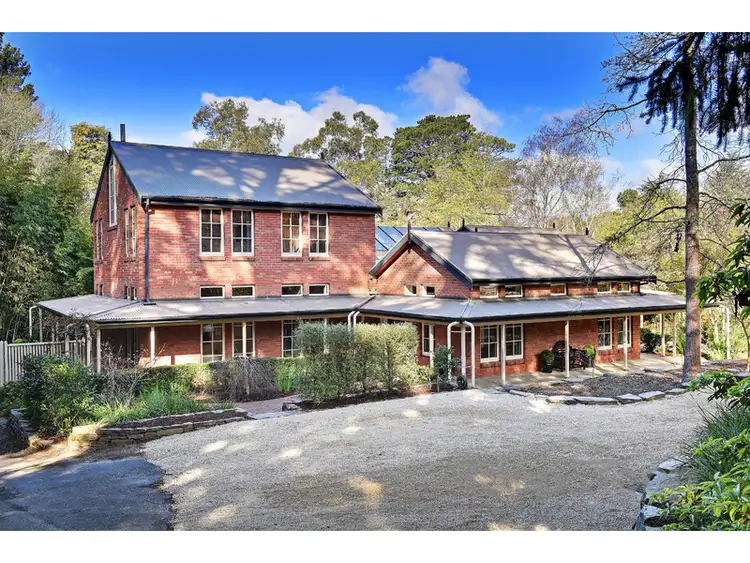 15 Longwood Road, Stirling SA 5152