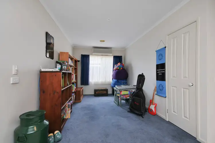 Fifth view of Homely house listing, 33 Sundale Road, Traralgon VIC 3844
