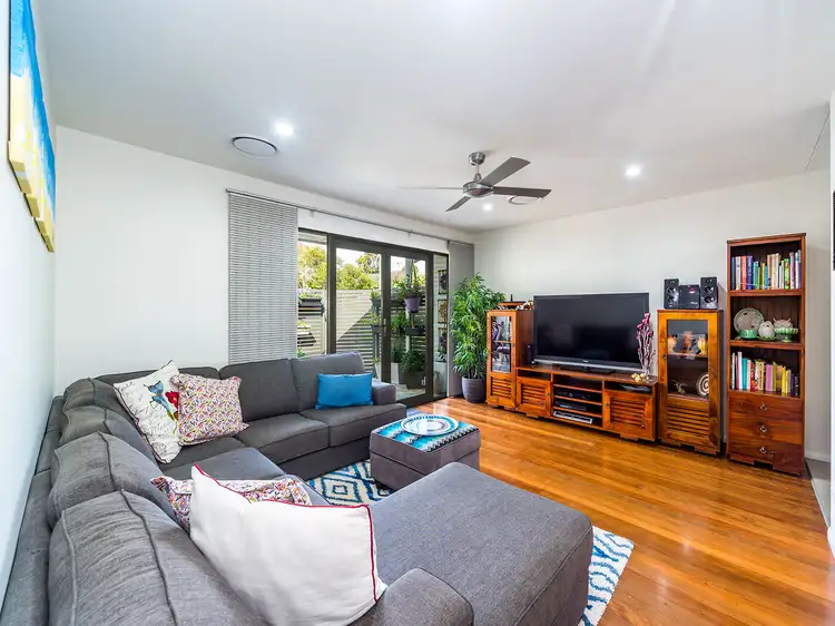Sixth view of Homely unit listing, 1/8 Billington Street, Labrador QLD 4215